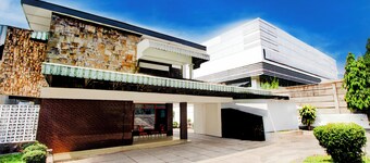 Hotel O Hotel Wisma Hasanah