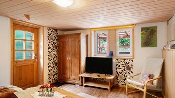 TV, stereo