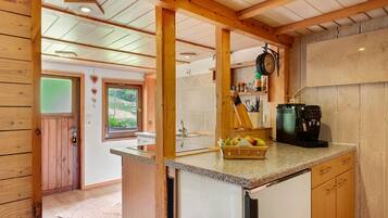 Kühlschrank, Ofen, Herdplatte, Geschirrspüler