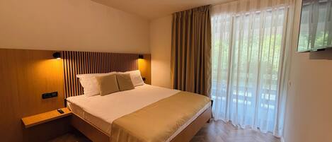 Comfort Double Room, Balcony, Mountain View