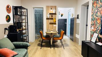 Apartment, Terrasse, Erdgeschoss | Wohnbereich