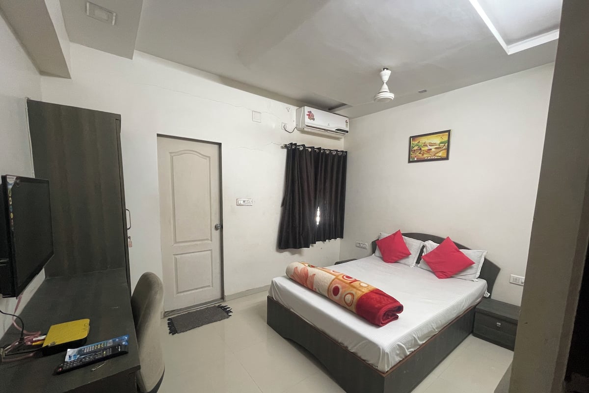 Phòng đôi Deluxe, quang cảnh thành phố | Truy cập Internet không dây miễn phí