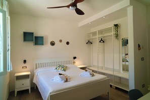 2 室のベッドルーム、デスク、アイロン / アイロン台、WiFi (無料)