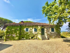 Exterior - Podere Cellaino - An Authentic Tuscan Barn (Toscana)