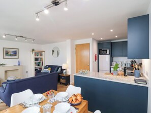 Interior - Belle's View (Scarborough)