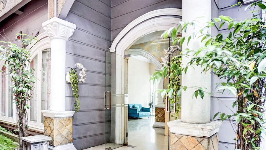 Dancenter Ralica Residence