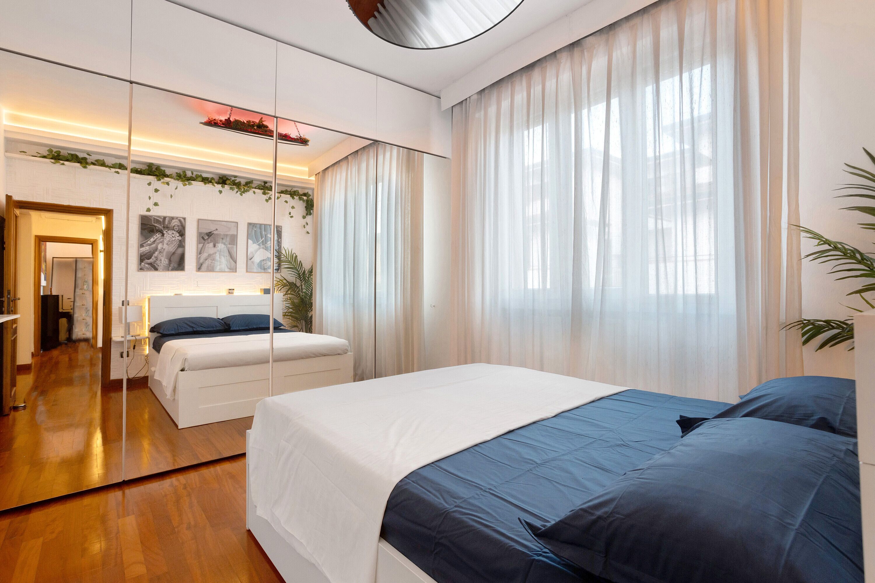 2 habitaciones, tabla de planchar con plancha, wifi y ropa de cama 