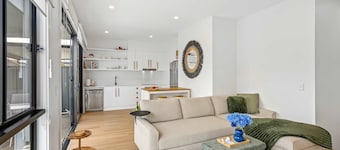 Townhouse in Marks Point