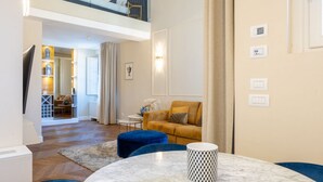Unclassified image, 4 of 28, button - Calzaiuoli Gold Private House with Terrace (Firenze)