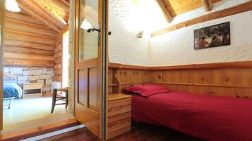 Cabin, Mountain View | Free WiFi