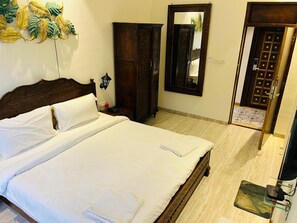 Luxury Room, Garden View