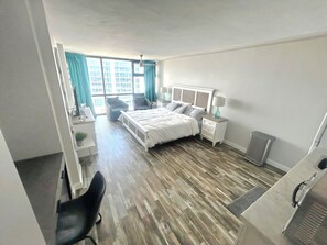 1 bedroom, iron/ironing board, free WiFi, bed sheets