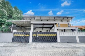 Voorkant van accommodatie