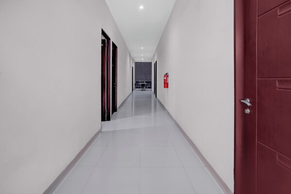 Interior detail - Hotel O Sagara Homestay Rungkut (Surabaya)