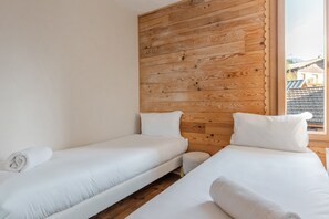 2 bedrooms, free WiFi, bed sheets