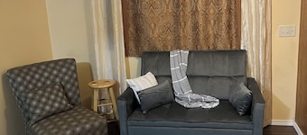 1 bedroom apartment in Ketchikan