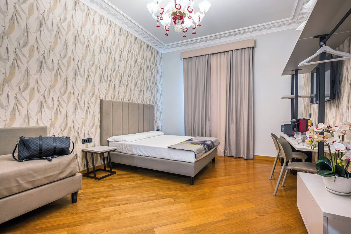 Comfort Triple Room | Soundproofing, WiFi (free)