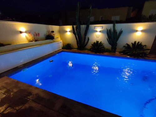 House with swimming pool in the best area of Jerez