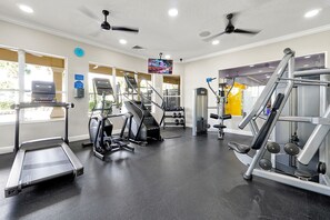 Fitness facility - Windsor Hills Luxury • 2 Mi to Disney • Heated Pool • Waterpark & Arcade (Kissimmee)