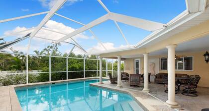 Central Home in Marco Paradise - Quick to public BEACH