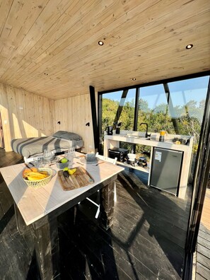 Interior - Casa Bosque en Olas de Buchupureo (Cobquecura)