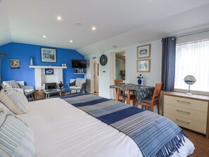 1 bedroom, individually decorated, individually furnished, free WiFi - Learig Lodge (Girvan)