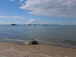 Beach nearby - Learig Lodge (Girvan)