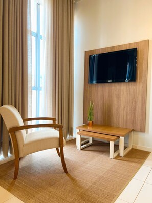 Luxury Room | Blackout drapes, iron/ironing board, free WiFi