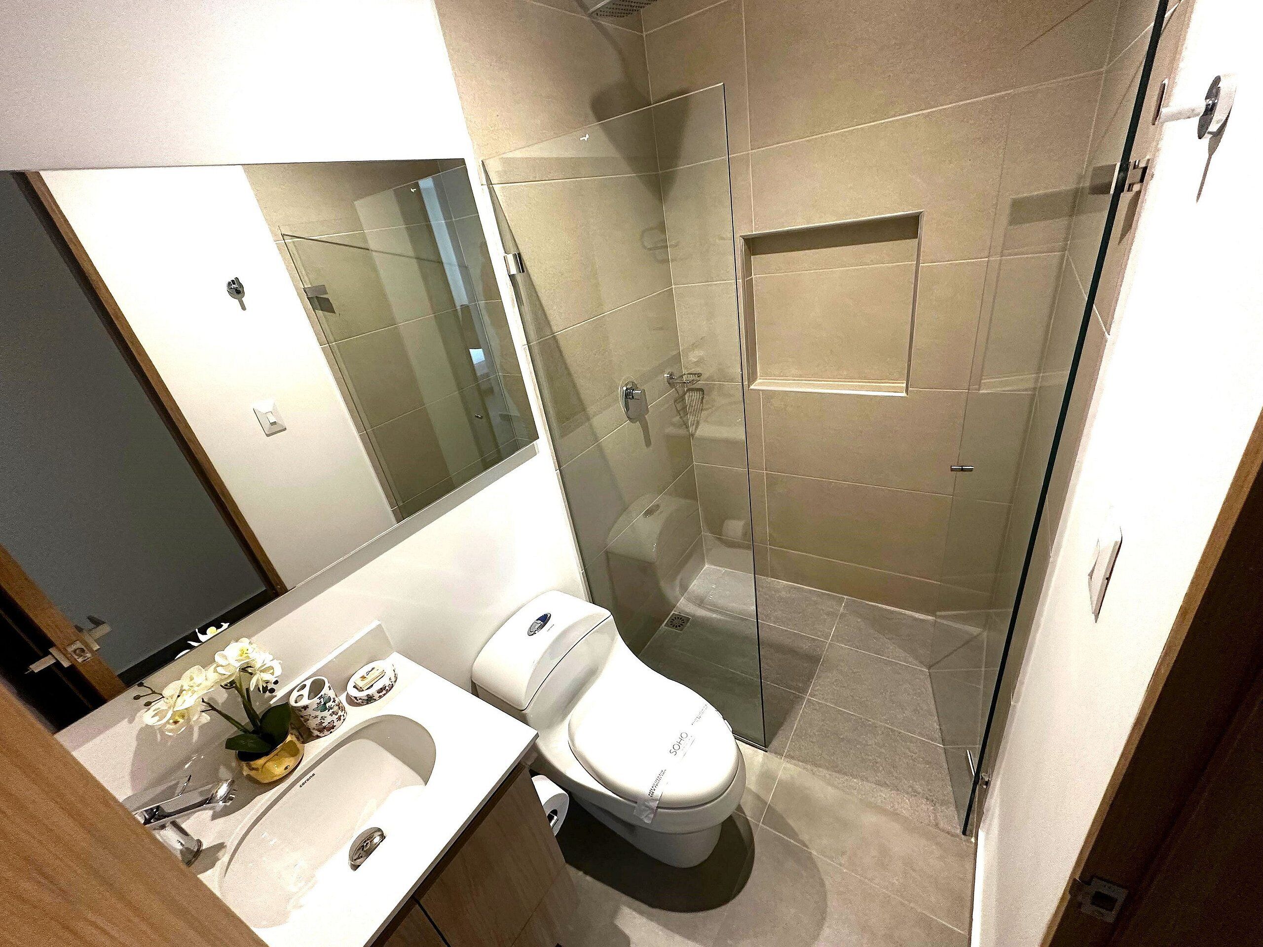 Family Apartment | Bathroom