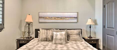 3 bedrooms, bed sheets