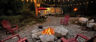 TRANQUIL MOUNTAIN SOLITUDE