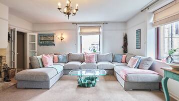 TV connectée, cheminée