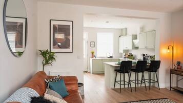 Televisión y oficina