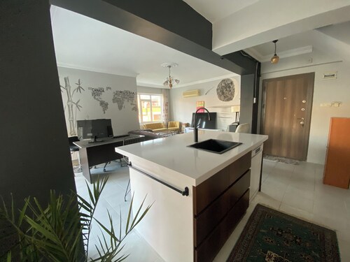 3-bedroom roof top in charming Akçay with fitness room, AC and pool