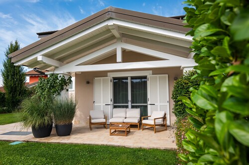 Green Lodge - Villa Tortora