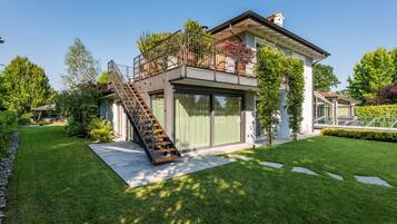 Villa | 6 Schlafzimmer