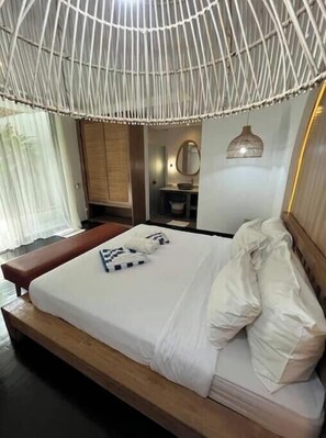 2 bedrooms, Internet, bed sheets - Hana Villa 2BR with huge pool (Bali)