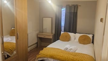 1 bedroom, free WiFi, bed sheets