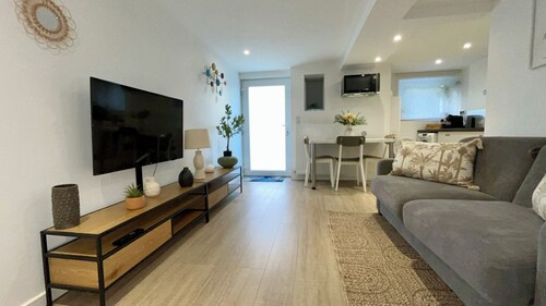 🌿 Havre de paix • Jardin privé & BBQ • Proche du centre