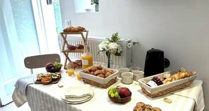 New / Oasis in the Heart of Nancy with Garden and Free Parking 🍃