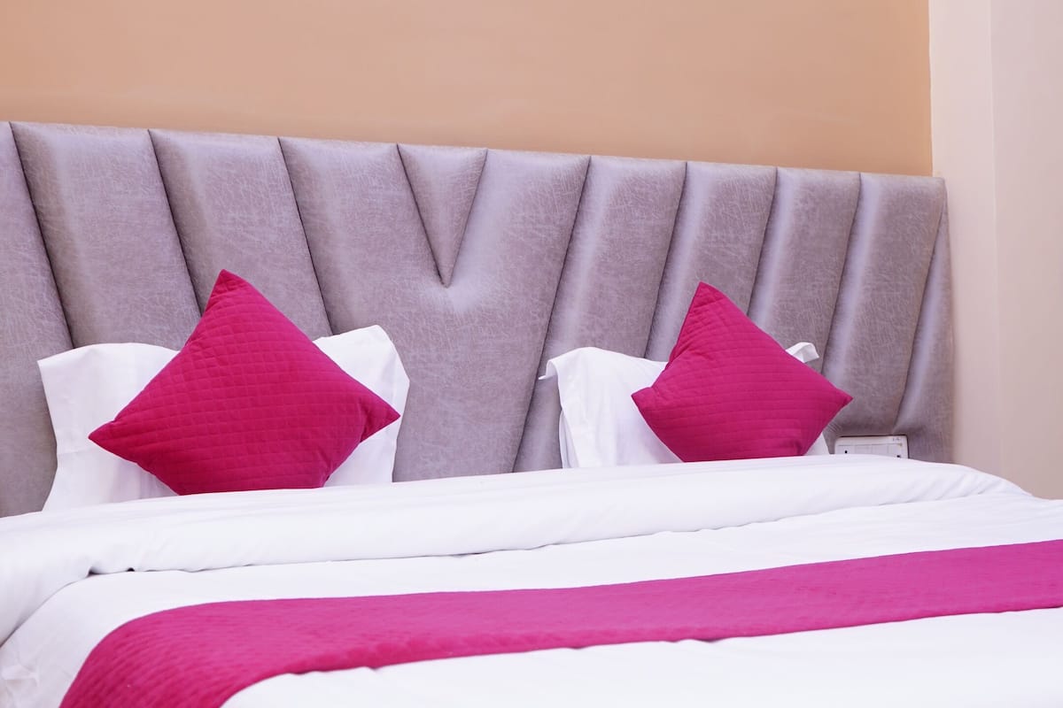 奢華雙人房, 陽台 | 遮光布/窗簾、免費無線上網