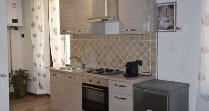 In the heart of Caprarola cozy apartment within walking distance of all services