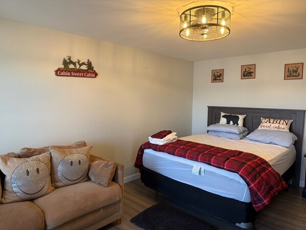 3 chambres, fer et planche à repasser, Wi-Fi