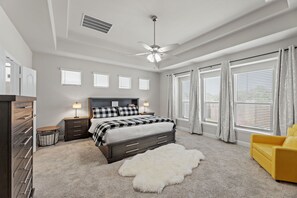 5 habitaciones, escritorio, tabla de planchar con plancha y wifi gratis