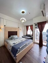 Deluxe Double Room | Free WiFi, bed sheets