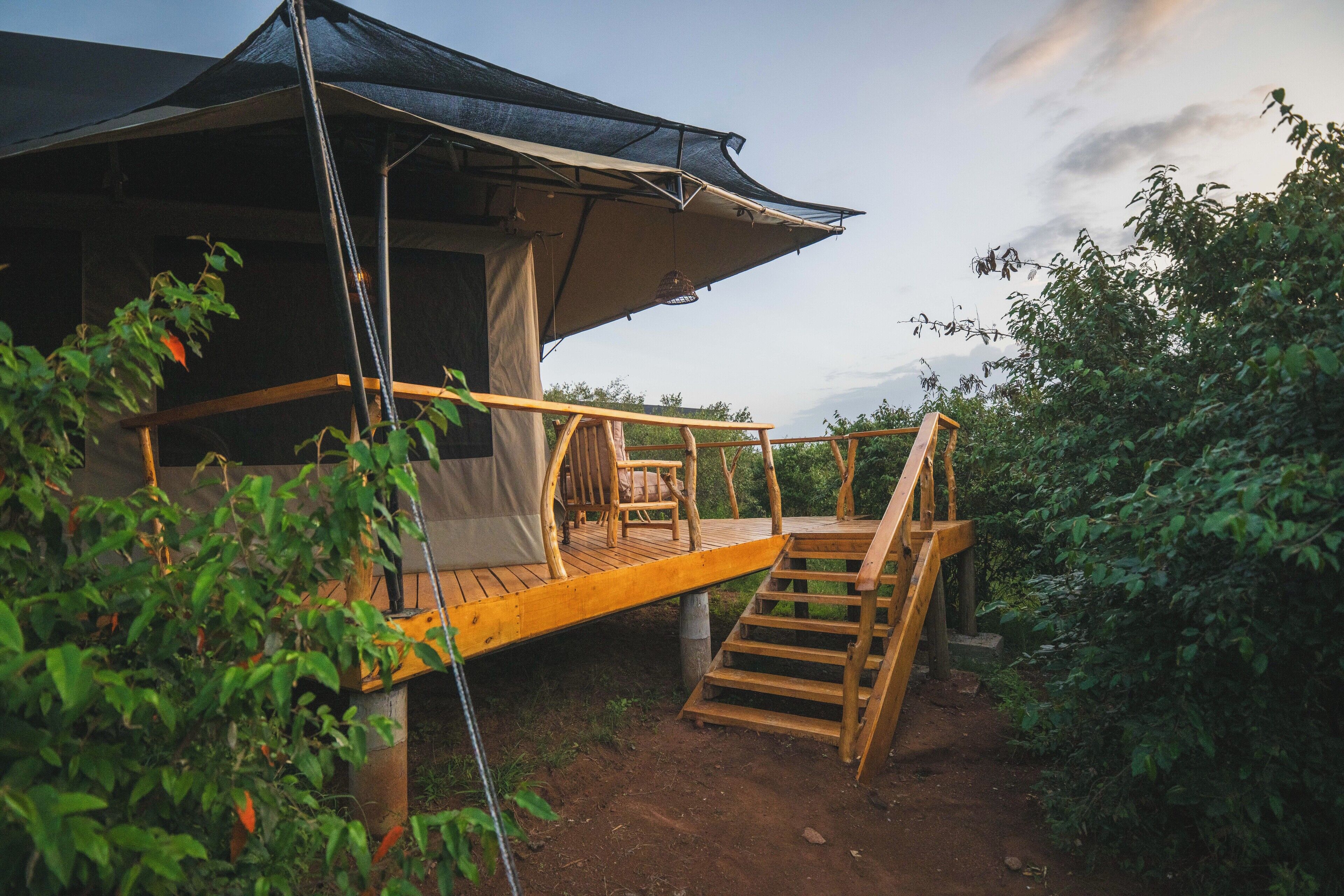 Luxury Double Room, Valley View | Laptop workspace, free WiFi, bed sheets