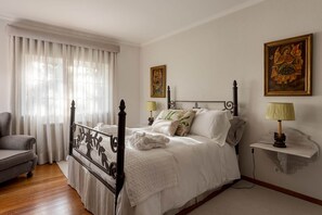 4 camere, ferro/asse da stiro, Wi-Fi, lenzuola