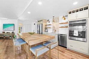 Coffee/tea maker, toaster, cookware/dishes/utensils