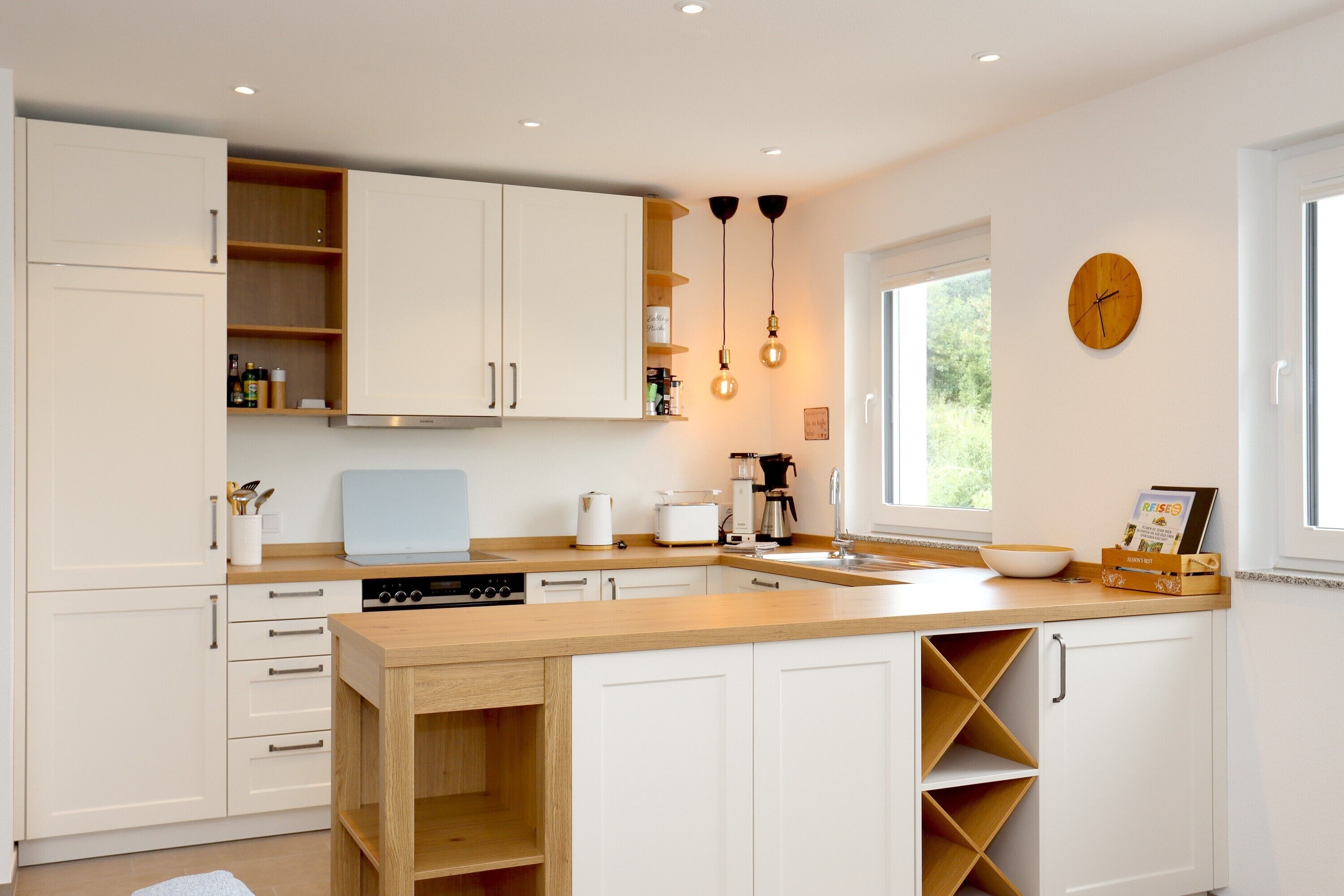 Réfrigérateur, four, plaque de cuisson, lave-vaisselle