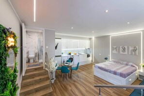 1 quarto, cofres nos quartos, ferros/tábuas de passar roupa, Wi-Fi